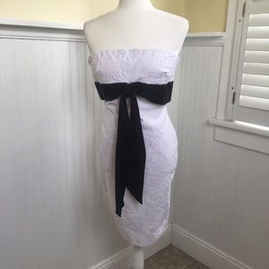 Cache NWT Ivory/Black Novelty Knit Strapless Dress